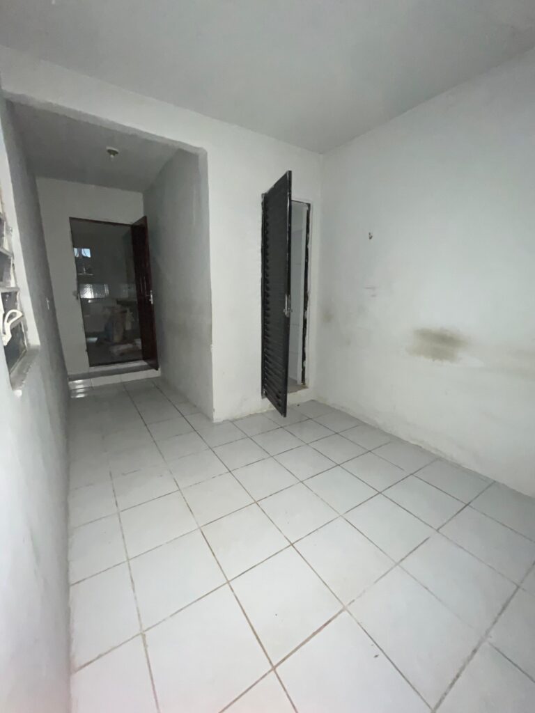 65943575-3ff7-4982-83fb-ab745c88328b