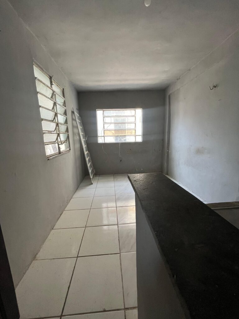 c3248177-78f8-4930-934b-43f8e096228e